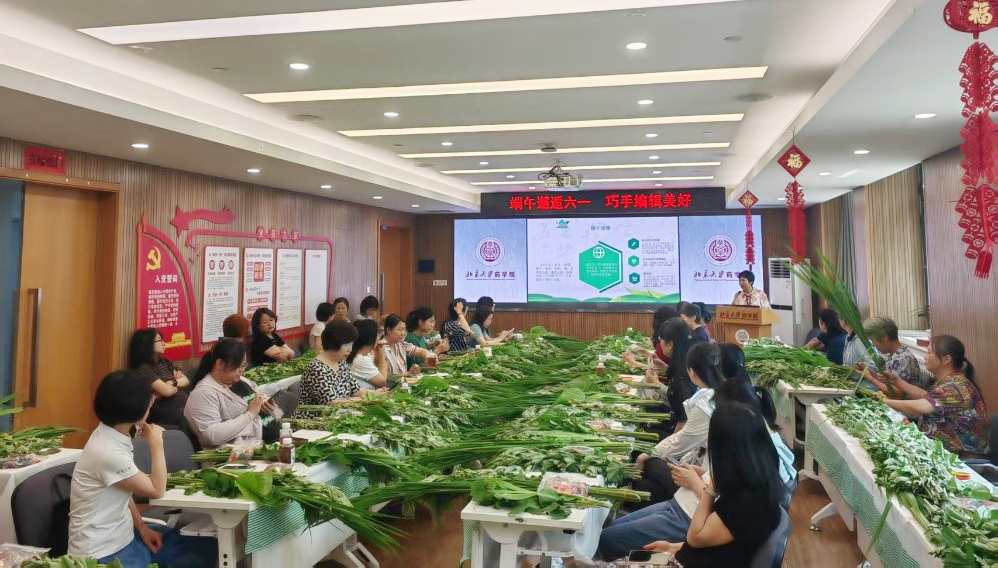 a8eaa0e7da1b49c0b3572242213041b1.jpg a8eaa0e7da1b49c0b3572242213041b1.jpg